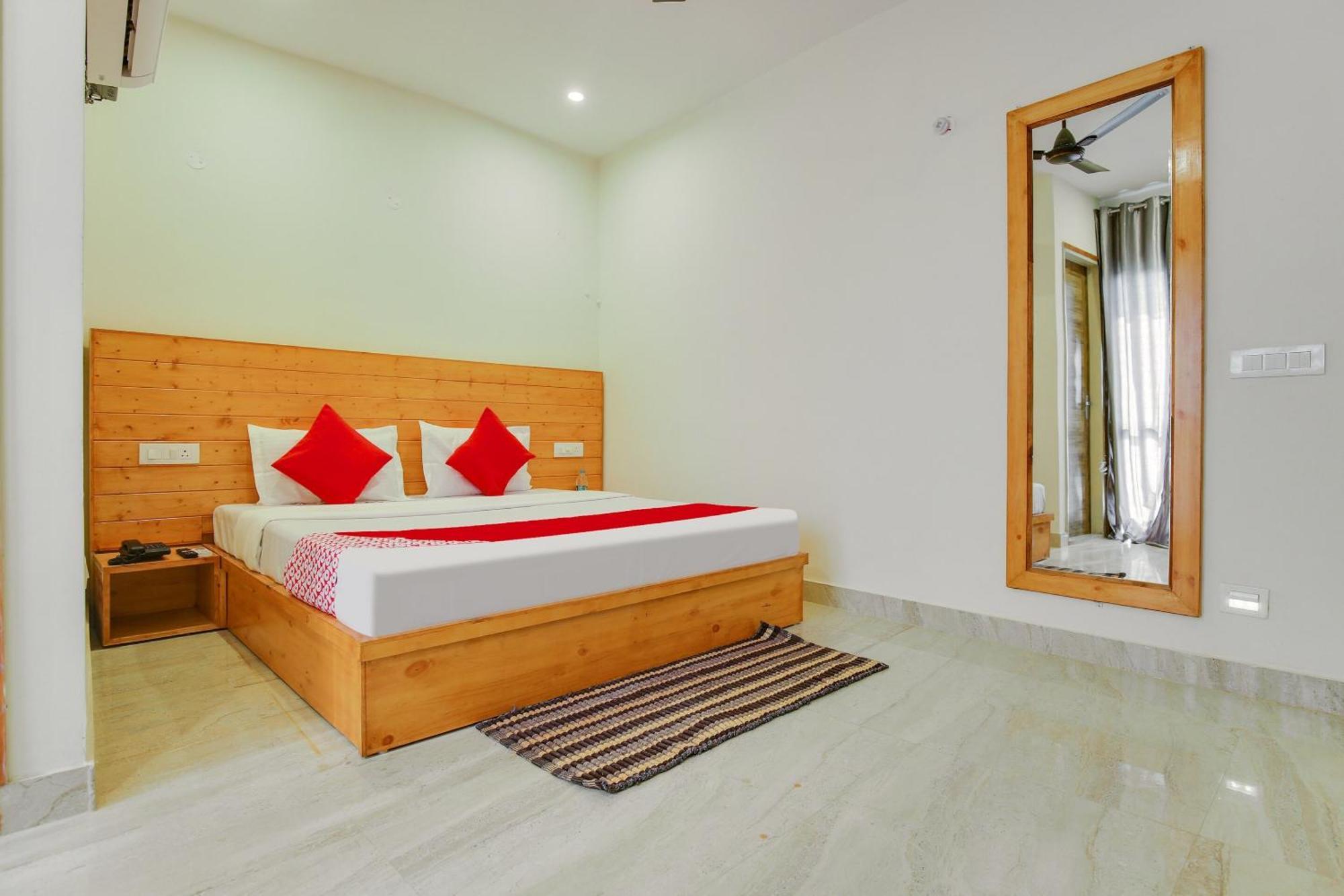 Flagship Hotel City Park Mohali Exterior photo