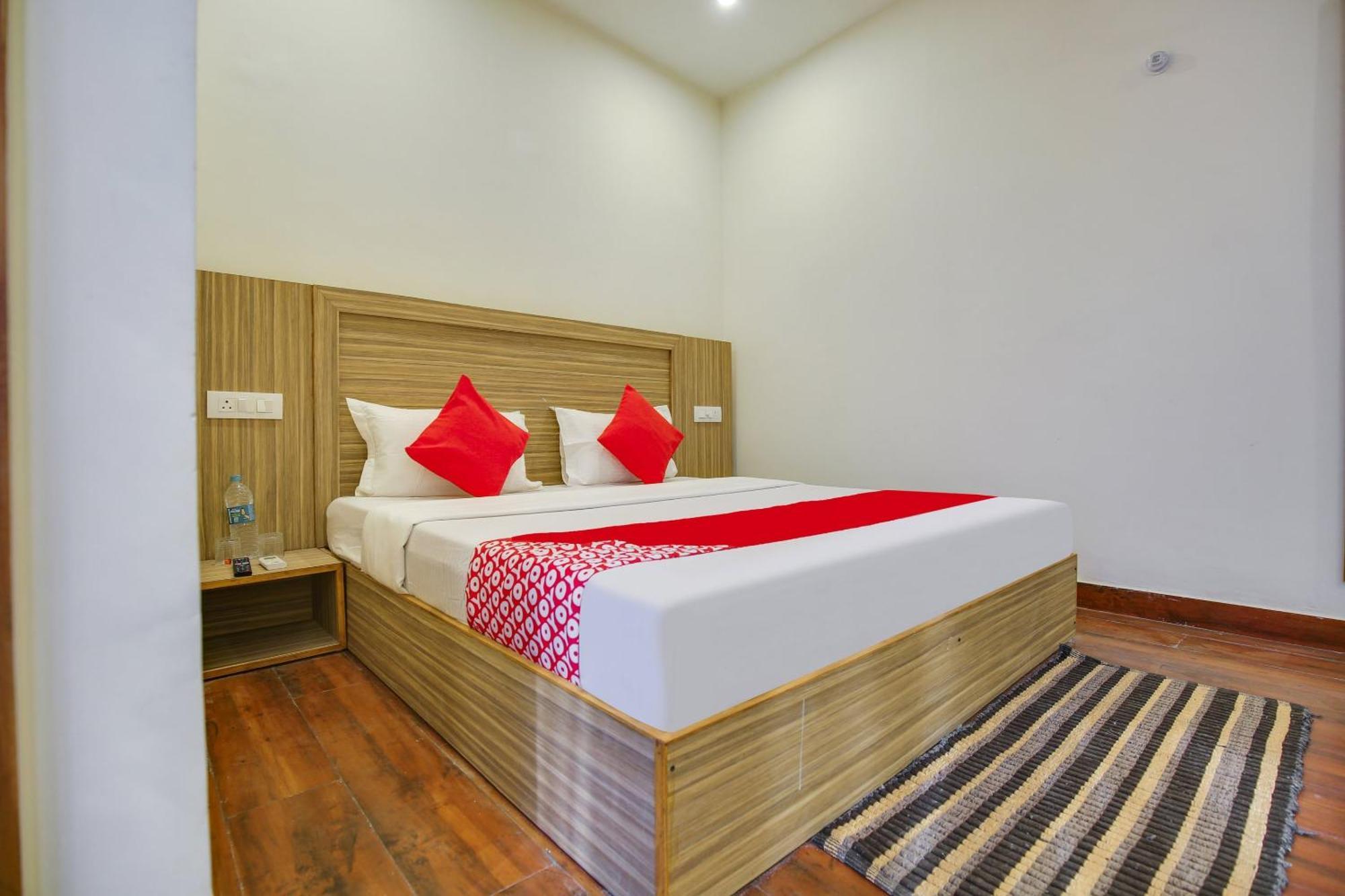 Flagship Hotel City Park Mohali Exterior photo